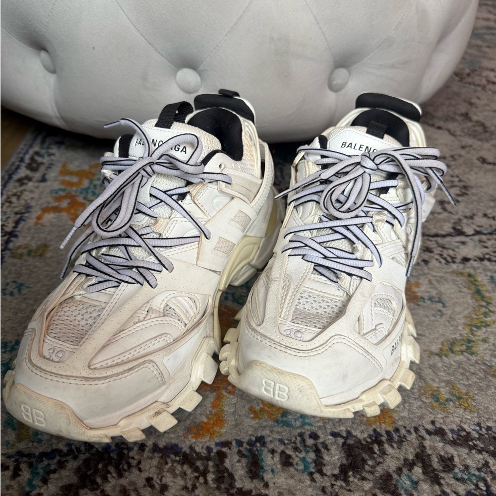 Balenciaga track sneakers size 39